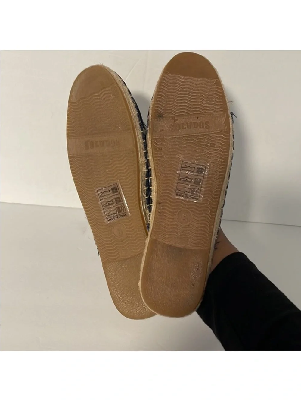 Soludos Espadrilles Slip on Flower Motif Summer Travel Beach vacation Size 8